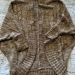 Knitted cardigan